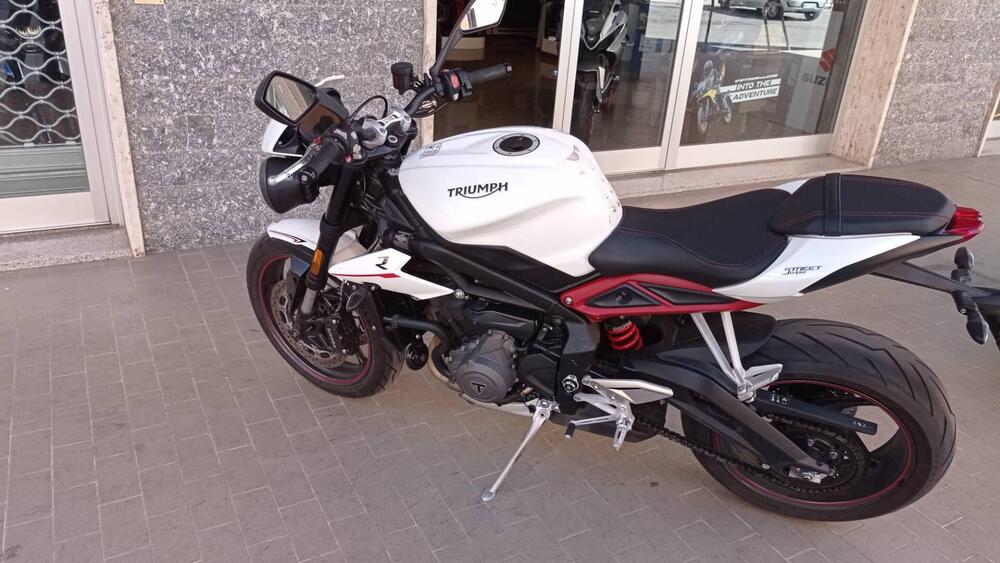 Triumph Street Triple R (2017 - 20) (2)