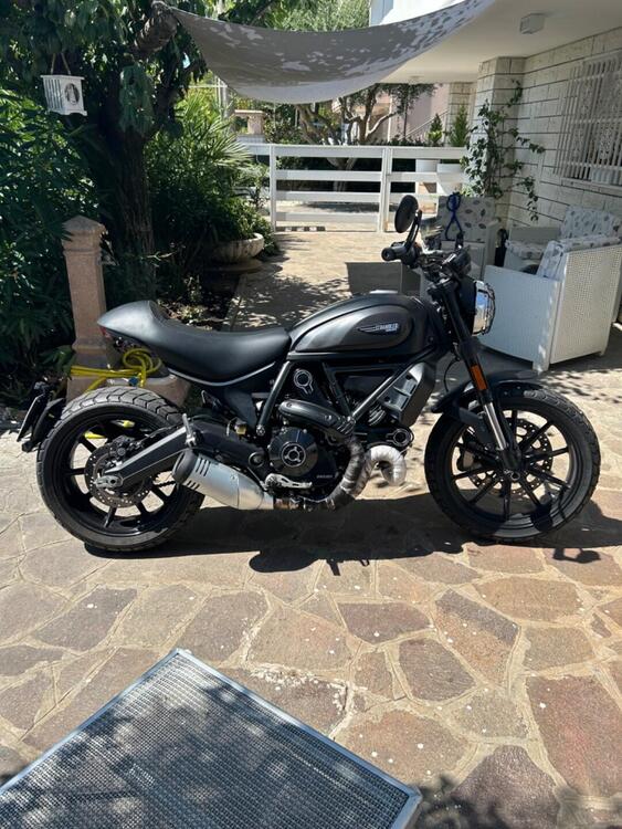 Ducati Scrambler 800 Icon Dark (2021 - 22) (4)