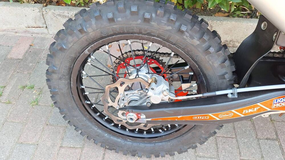 Betamotor RR 125 2T Enduro Racing (2024) (4)