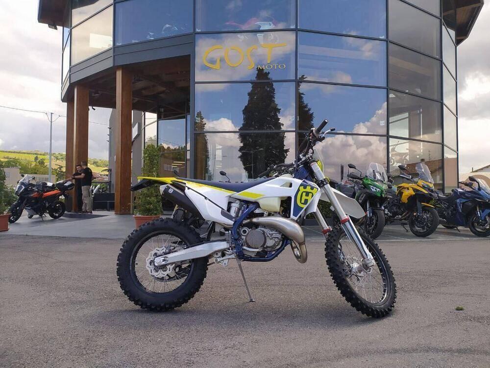 Husqvarna TE 250i (2023)