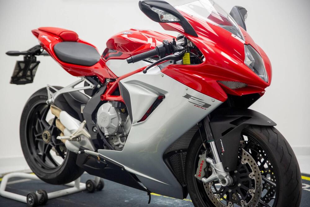 MV Agusta F3 800 EAS ABS (2013 - 17) (2)