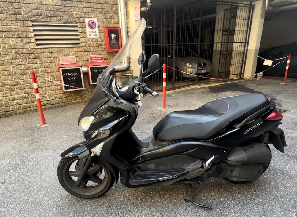 Yamaha X-Max 125 (2010 - 13) (2)