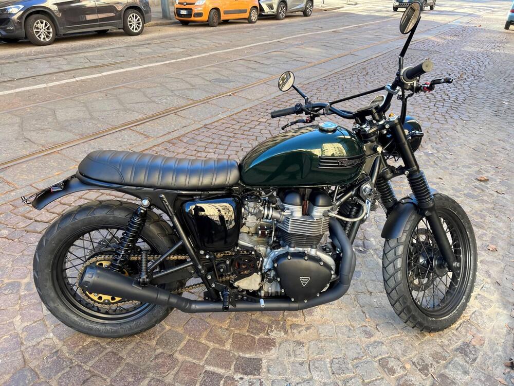 Triumph Bonneville 800 (2000 - 01) (2)