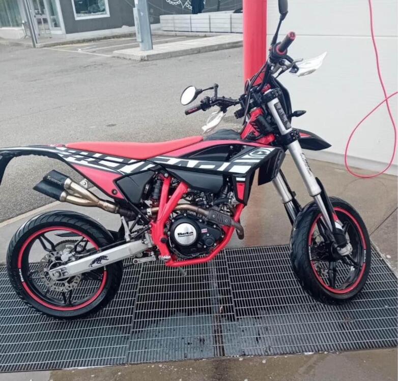 Betamotor RR 125 4T Motard LC (2018 - 20) (4)