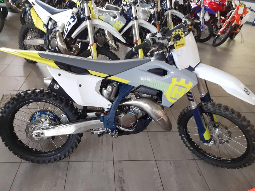 Husqvarna TC 125 (2023) (4)