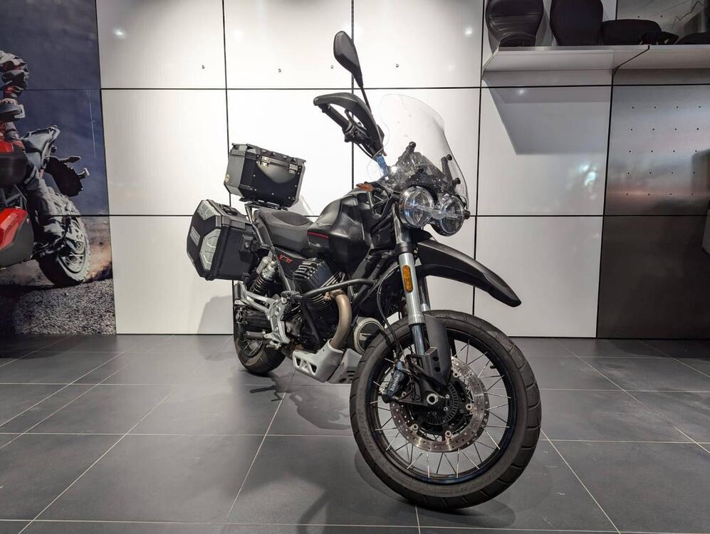 Moto Guzzi V85 TT (2021 - 23) (3)