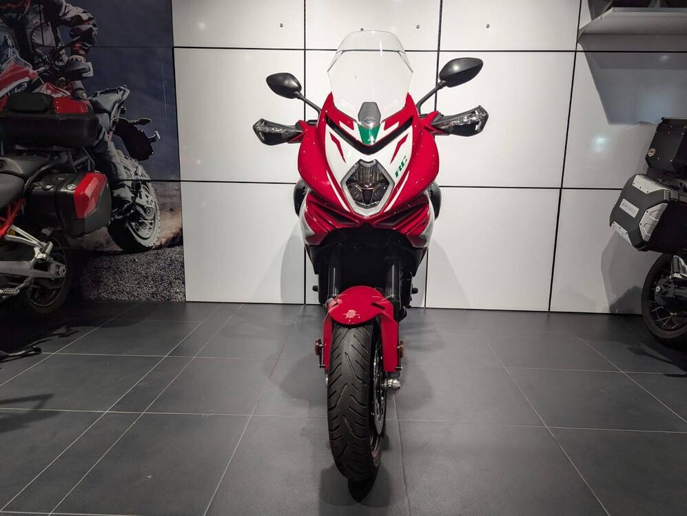 MV Agusta Turismo Veloce 800 RC SCS (2022 - 24) (2)