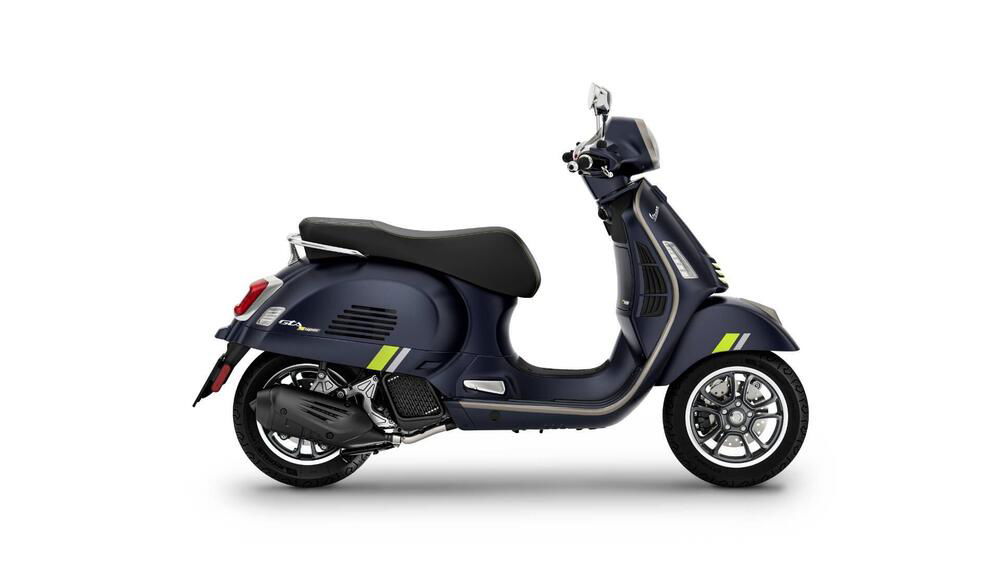 Vespa GTS 125 Super Tech (2023 - 24)