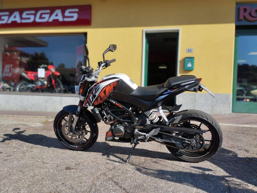 KTM 125 Duke ABS (2013 - 16) (2)