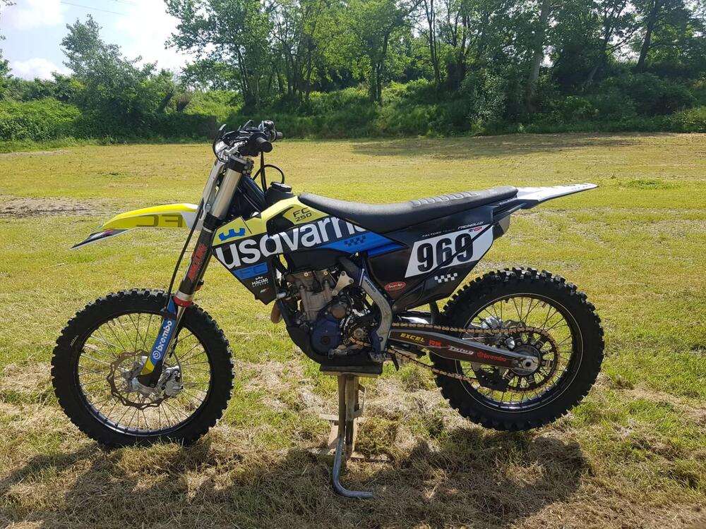 Husqvarna FC 250 (2021) (2)