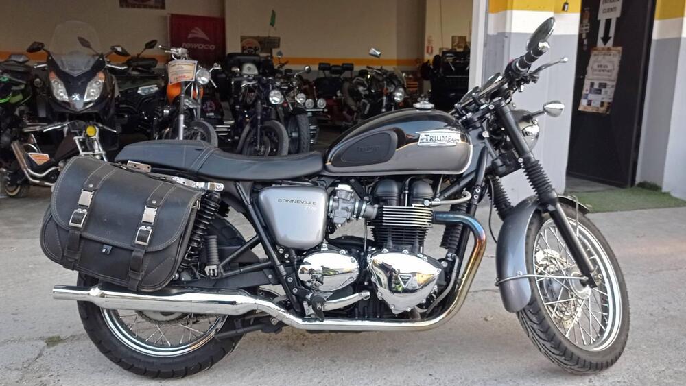 Triumph Bonneville T100 (2008 - 16) (3)