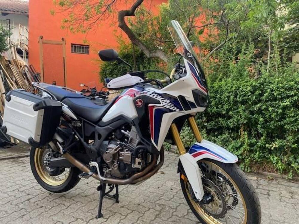 Honda Africa Twin CRF 1000L DCT ABS (2016 - 17) (2)