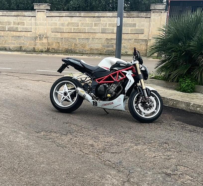 MV Agusta Brutale 910 S (2005 - 11) (4)