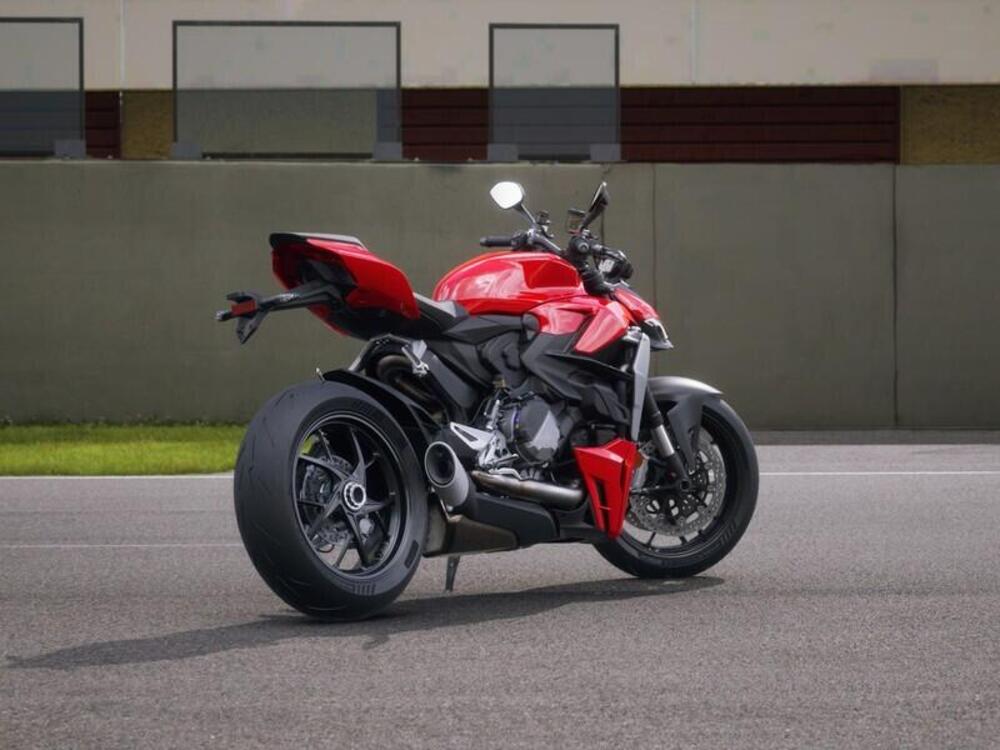 Ducati Streetfighter (2009 - 12) (3)