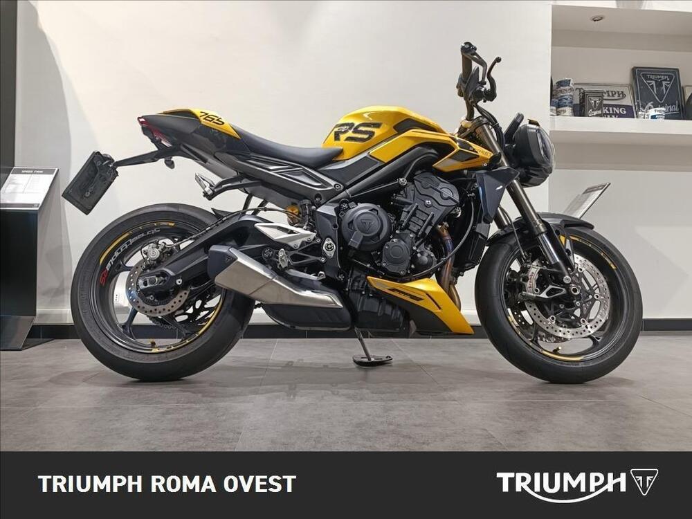 Triumph Street Triple 765 RS (2023 - 24) (2)