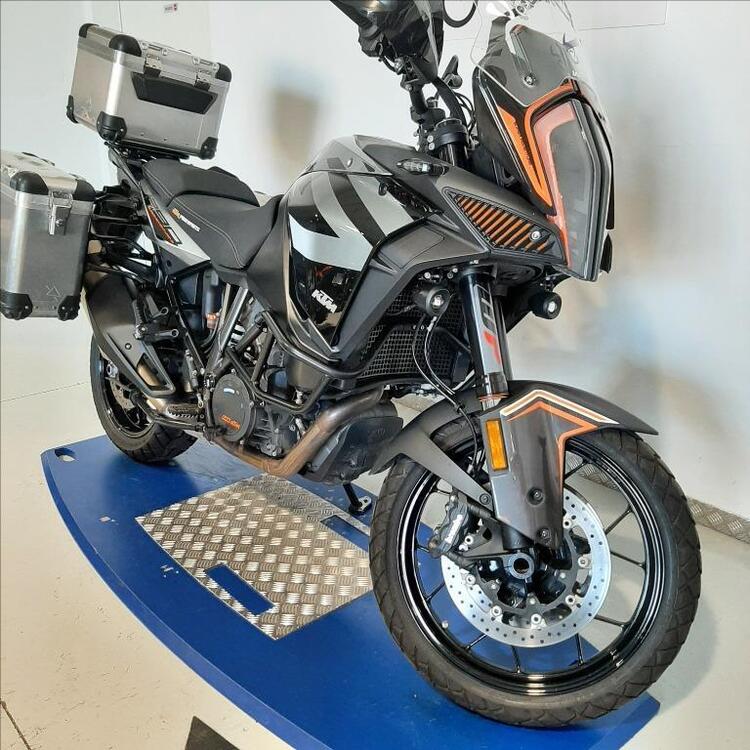 KTM 1290 Super Adventure S (2017 - 20) (2)