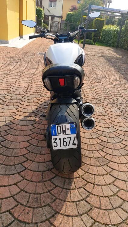 Ducati Diavel 1200 (2010 - 13) (5)