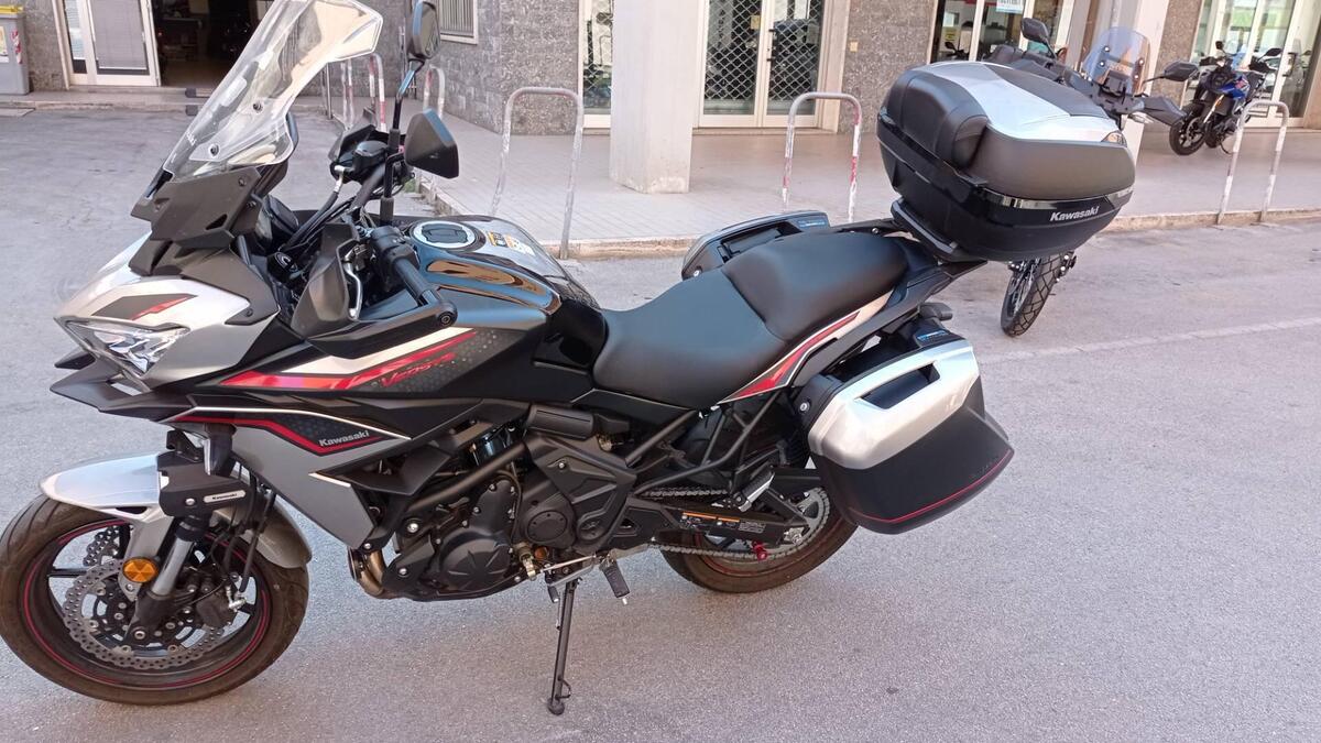 kawasaki versys grand tourer