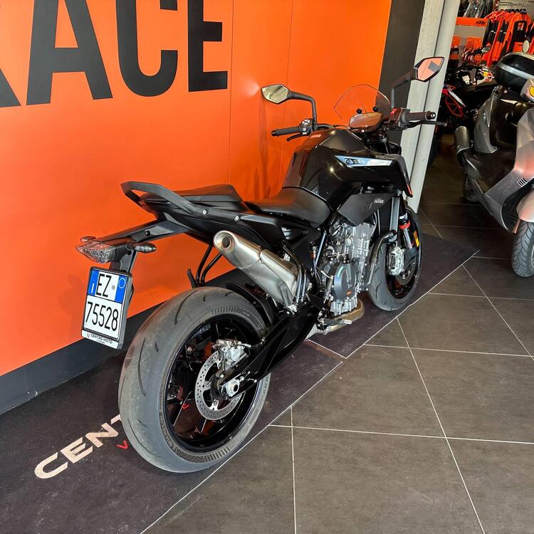 KTM 890 Duke (2021 - 23) (5)