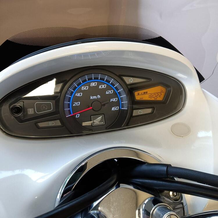 Honda PCX 150 (2014 - 17) (5)