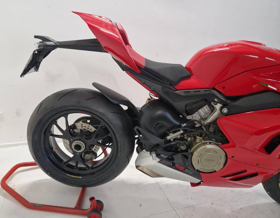 Ducati Panigale V4 S (2022 - 24) (4)