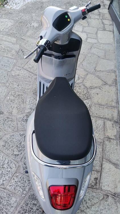 Vespa Primavera 125 Tech (2024) (4)