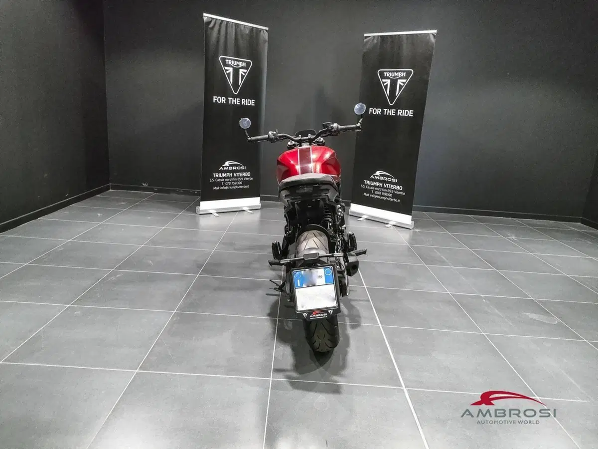 Moto Morini SEIEMMEZZO STR (2022 - 26) (6)