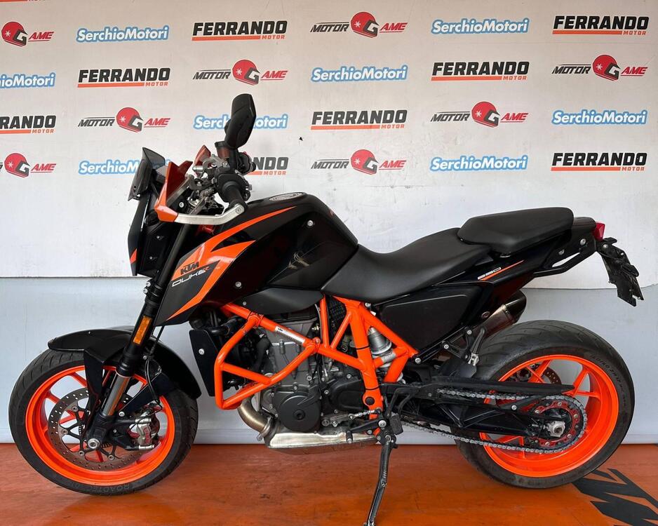 KTM 690 Duke R (2016 -17) (4)