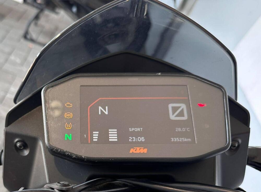 KTM 690 Duke R (2016 -17) (5)