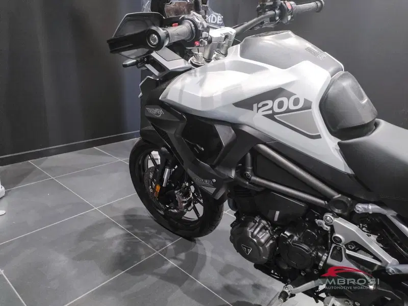 Triumph Tiger 1200 GT Pro (2024 - 26) (11)