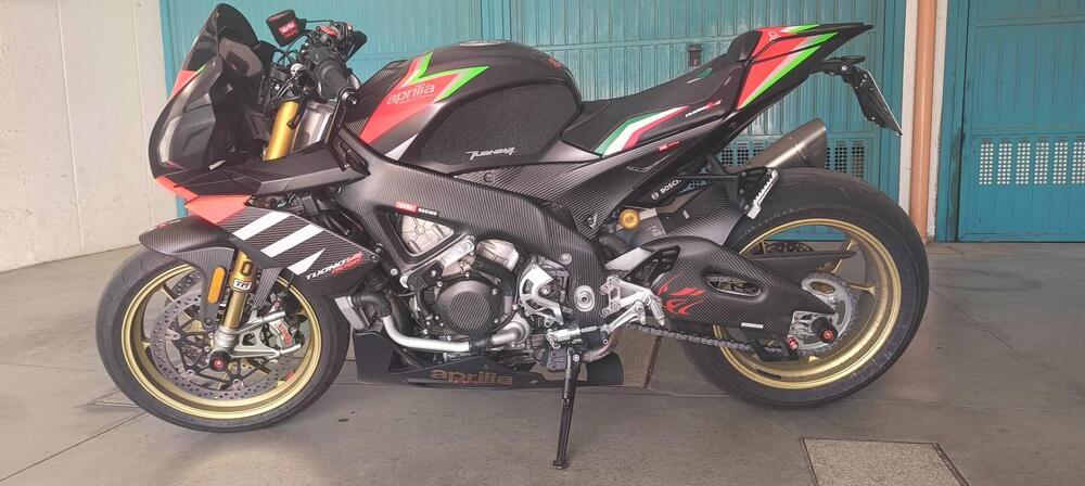 Aprilia Tuono 1100 V4 Factory (2019 - 20) (4)