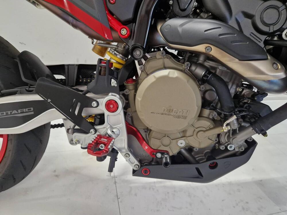 Ducati Hypermotard 698 Mono RVE (2024) (4)