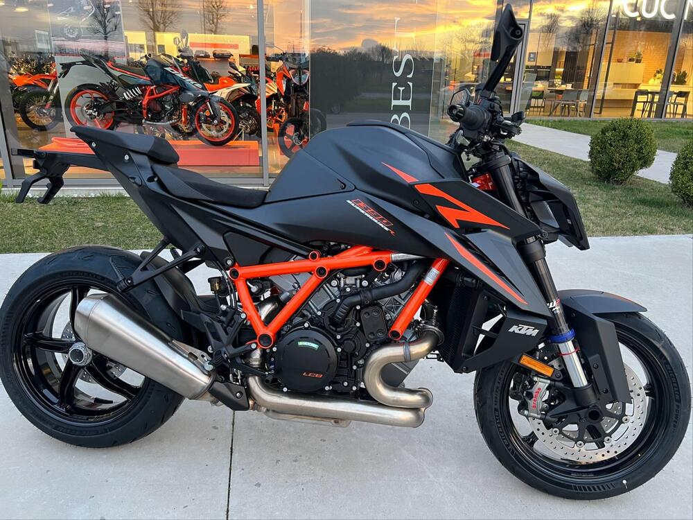 KTM 1390 Super Duke R Evo (2024)