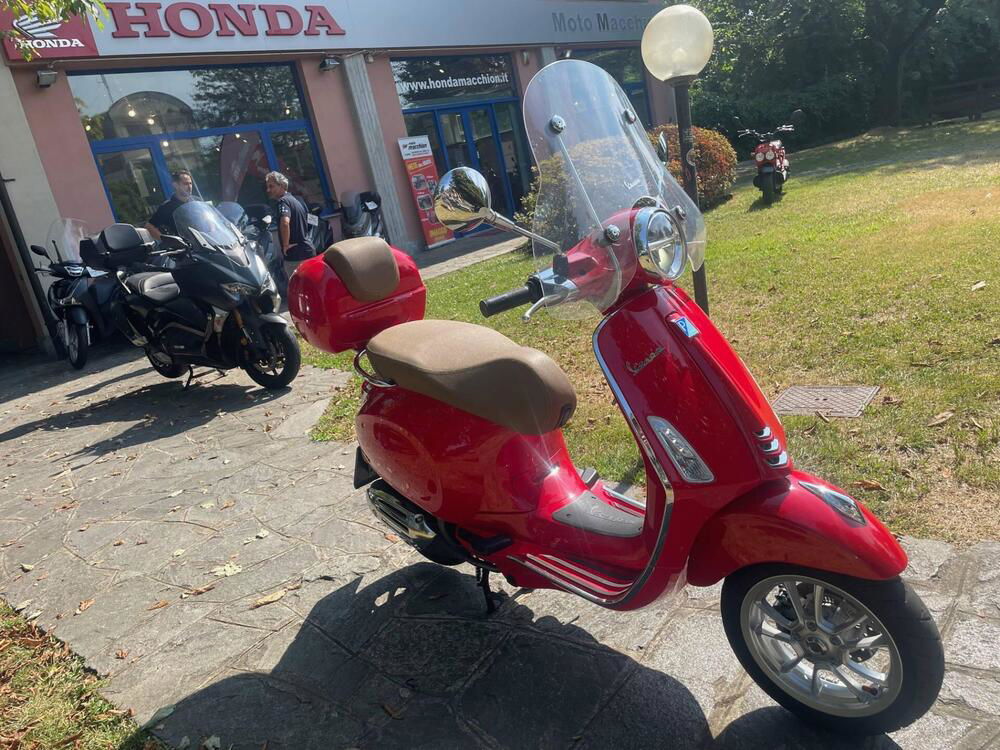 Vespa Primavera 150 3V ie Sport ABS (2021 - 22) (4)