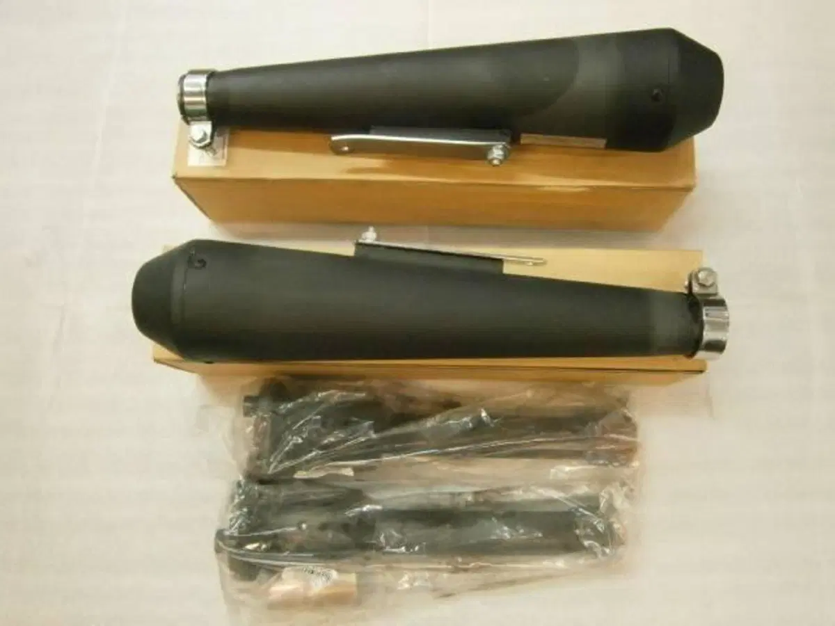 Terminali scarico V7III USO PISTA Emgo