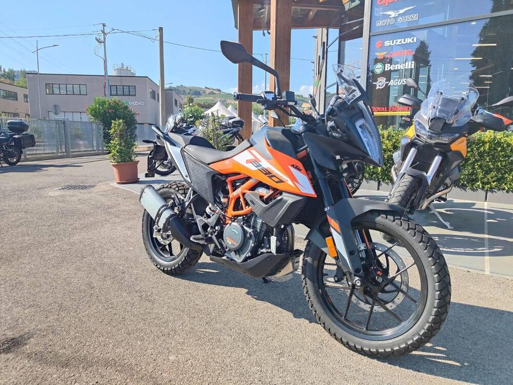 KTM 390 Adventure (2022 - 24) (2)