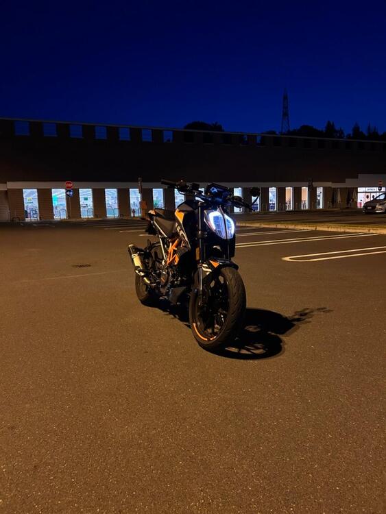 KTM 125 Duke (2021 - 23)