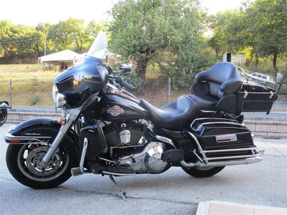 Harley-Davidson 1450 Electra Glide Ultra Classic (2003 - 05) - FLHTCUI (3)