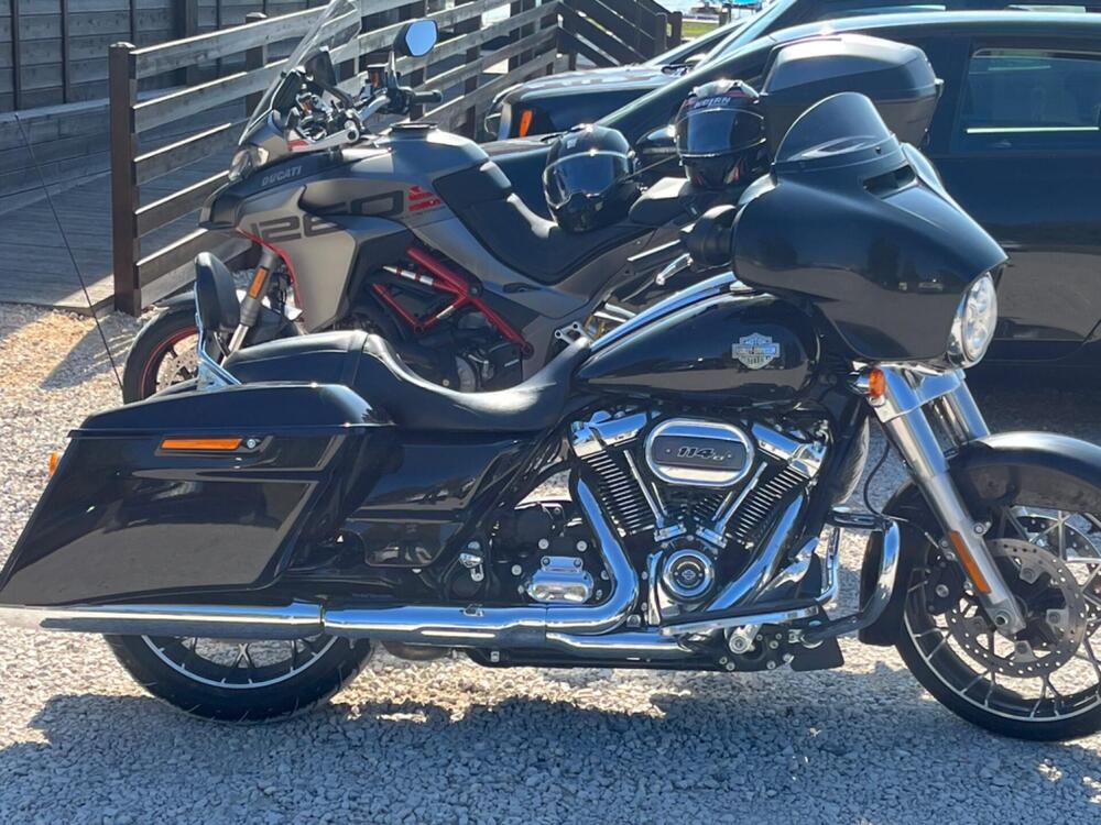 Harley-Davidson 114 Street Glide Special (2019 - 20) - FLHXS (3)