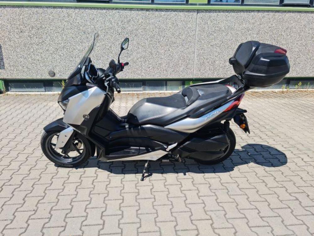 Yamaha X-Max 300 ABS (2017 - 20) (4)