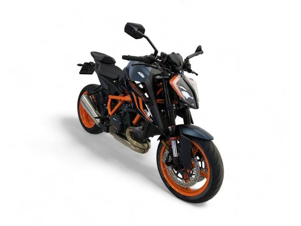 KTM 1290 Super Duke R (2022 - 23) (3)