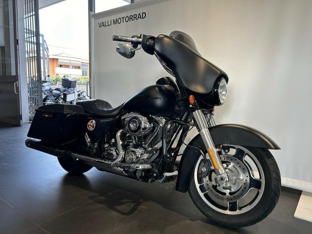 Harley-Davidson 1584 Street Glide (2007) - FLHX (2)