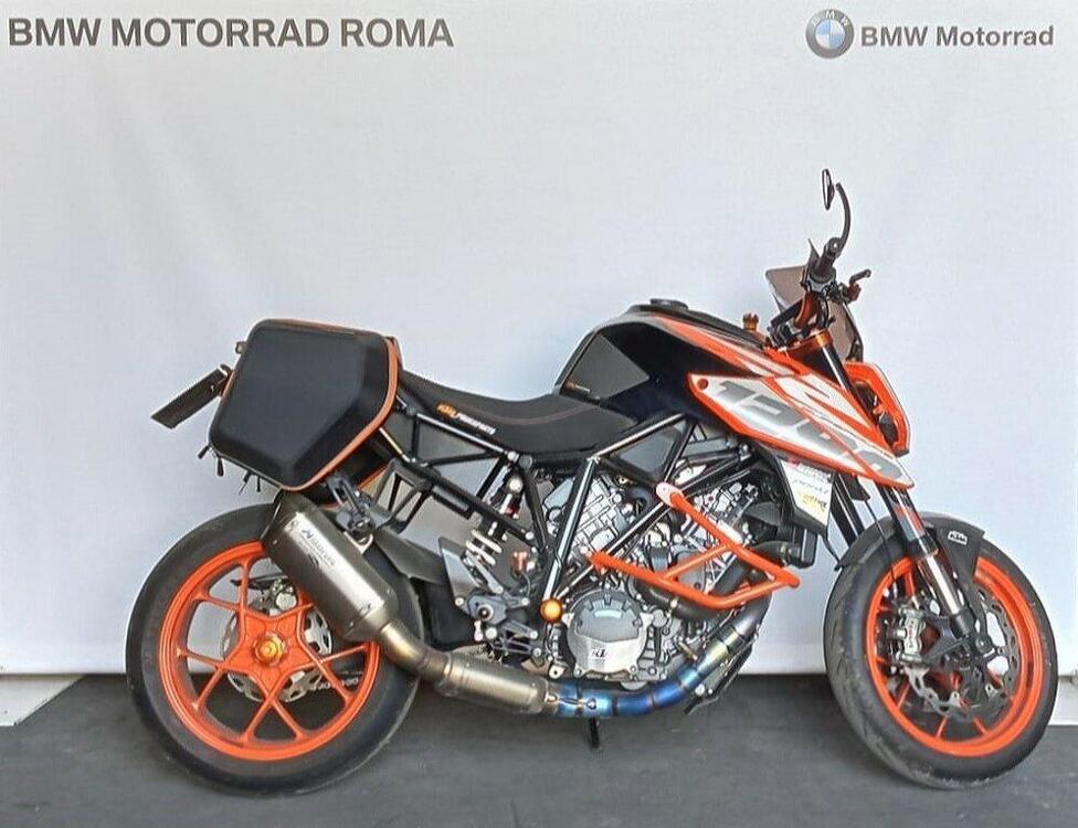 KTM 1290 Super Duke R (2019) (2)