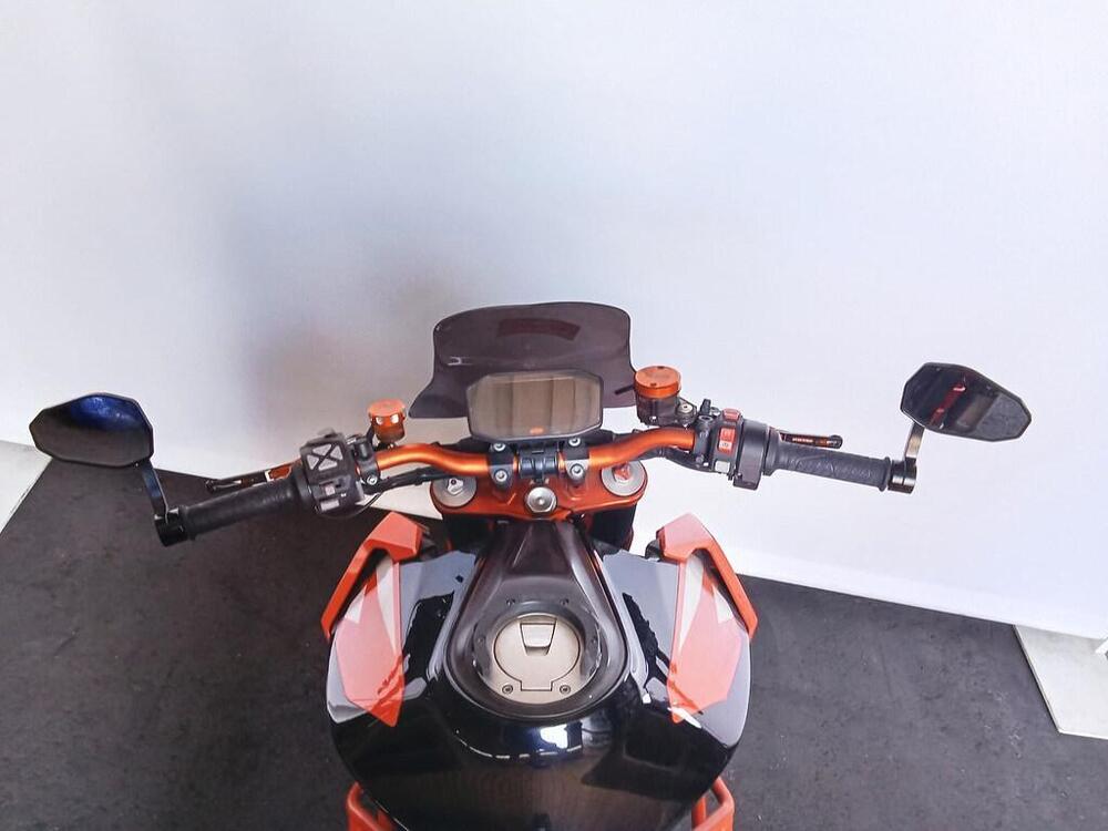 KTM 1290 Super Duke R (2019) (5)