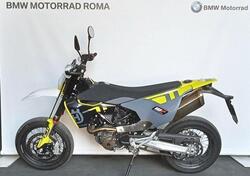 Husqvarna 701 Supermoto (2023 - 24) usata