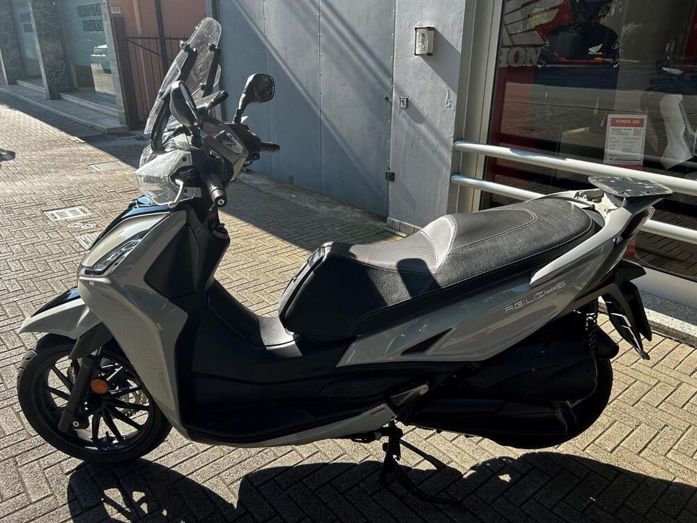 Kymco Agility 300i (2021 - 24)