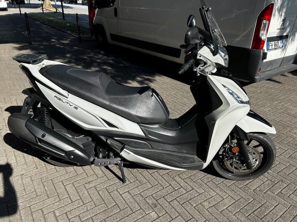 Kymco Agility 300i (2021 - 24) (2)