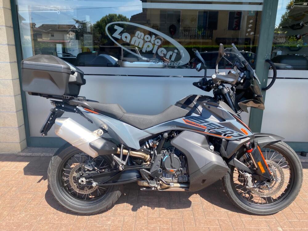 KTM 890 Adventure (2022)