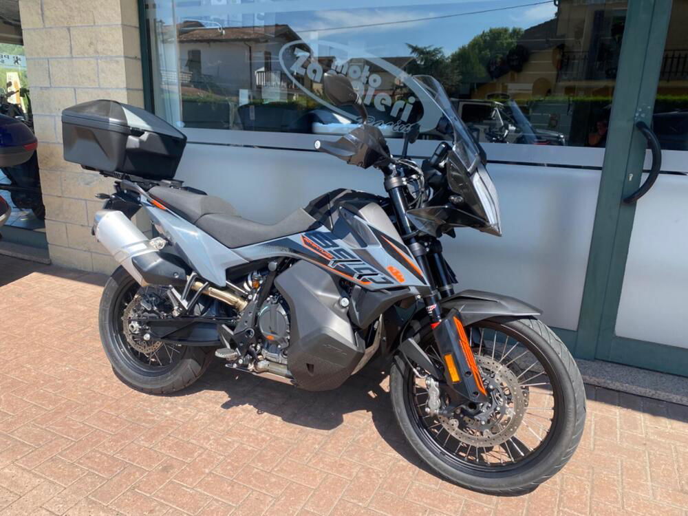 KTM 890 Adventure (2022) (2)