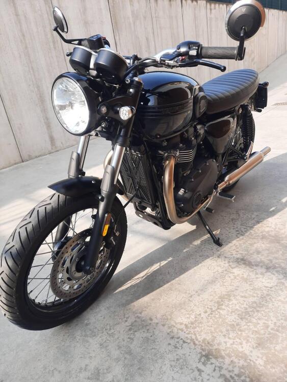 Triumph Bonneville T100 (2021 - 24) (5)